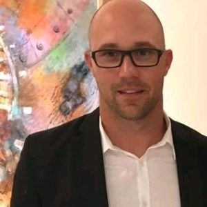 Meet your Posher, Kenneth